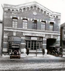 Ambulance Garage
1914
75 Bergen Street
From: The Samuel Berg Collection
On Newark City Hospital/Martland Medical Center 1882-1963
