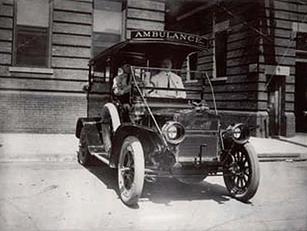 First Motor Ambulance 1908
From: The Samuel Berg Collection
On Newark City Hospital/Martland Medical Center 1882-1963
