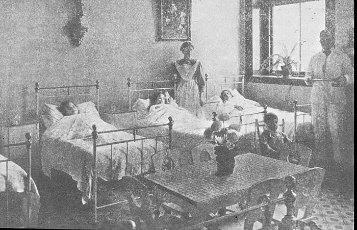 Pediatric Beds 1920s
